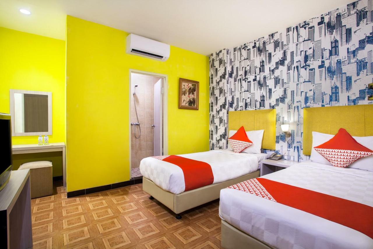Oyo 119 Belvena Hotel Jakarta Exteriör bild