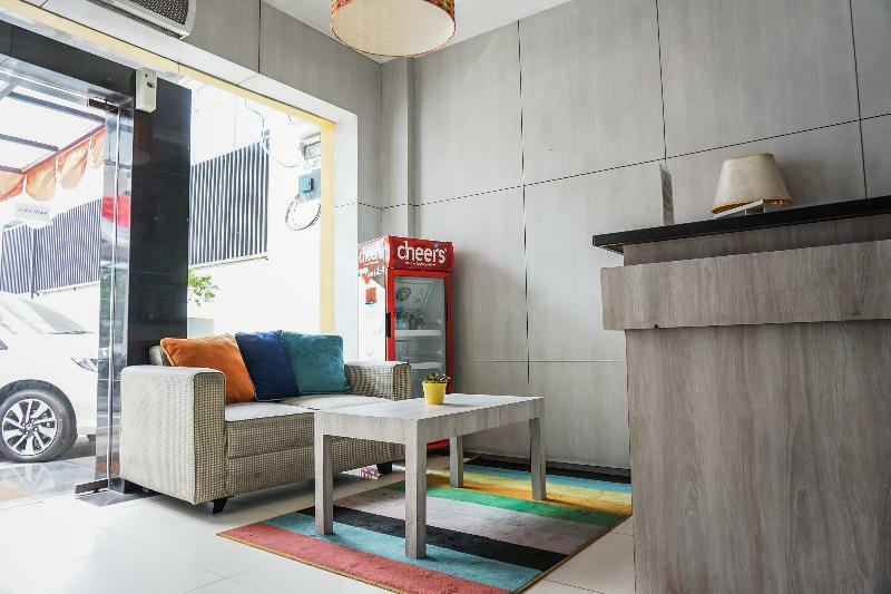 Oyo 119 Belvena Hotel Jakarta Exteriör bild